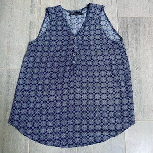 John Eshaya Rayon Sleeveless Blouse Tunic Blue Geometric Pattern Size Small